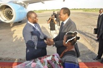 Burkina Faso : Macky Sall salue  le «rôle de stabilisation» du président Compaoré dans les crises sous régionales